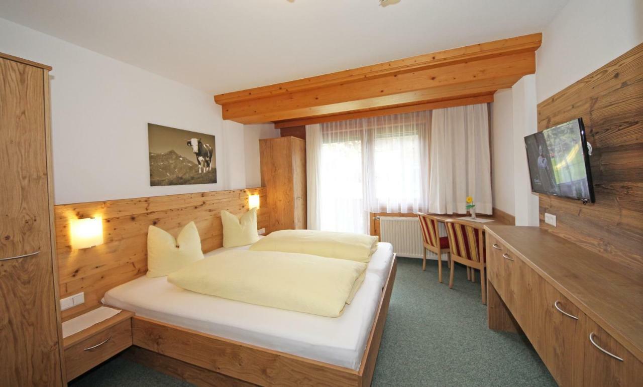 Gasthof Pension Rose Вирген Екстериор снимка